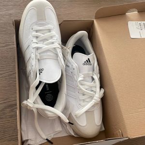 Adidas Samba sz 7.5 men’s 8.5 women’s vegan Velosamba new